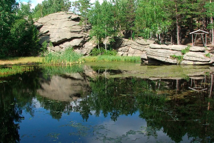 Озеро Моховое (gdealtai.ru)