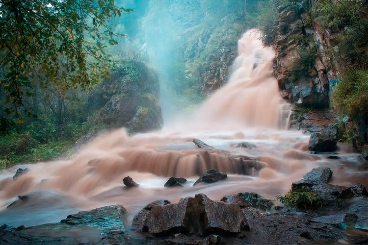 Камышлинский водопад